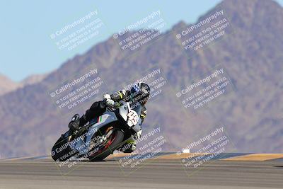 media/Oct-01-2023-SoCal Trackdays (Sun) [[4c570cc352]]/Turn 9 Set 1 (950am)/